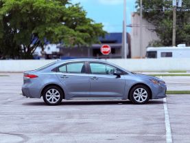 2024 TOYOTA COROLLA