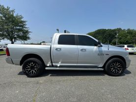 2016 RAM 1500 CREW CAB