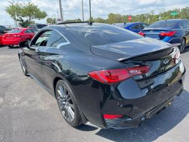 2017 INFINITI Q60