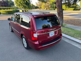 2015 CHRYSLER TOWN & COUNTRY