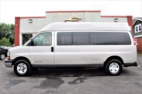 2009 CHEVROLET EXPRESS PASSENGER V8, 6.0 LITER 3500 LS EXTENDED RWD
