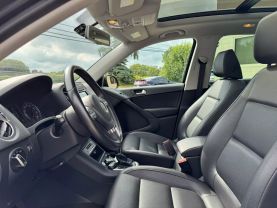 2017 VOLKSWAGEN TIGUAN SUV 4-CYL, TURBO, 2.0 LITER 2.0T WOLFSBURG EDITION 4MOTION SPORT UTILITY 4D