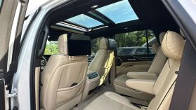 2021 Cadillac Escalade - Image 36