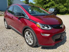 2017 CHEVROLET BOLT EV HATCHBACK ELECTRIC MOTOR LT HATCHBACK 4D at T&T Repairables - used car dealership in Spencer, Indiana.