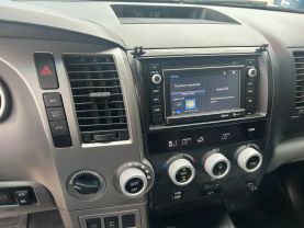 2015 TOYOTA SEQUOIA SUV V8, FLEX FUEL, 5.7 LITER SR5 SPORT UTILITY 4D