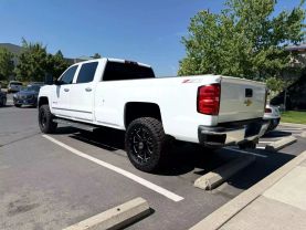 2015 CHEVROLET SILVERADO 3500 HD CREW CAB PICKUP V8, TURBO DSL, 6.6L LTZ PICKUP 4D 8 FT