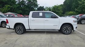 2025 Ram 1500 Crew Cab - Image 4