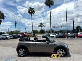 2013 Mini Convertible - Image 4