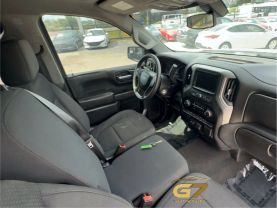 2021 Chevrolet Silverado 1500 Crew Cab - Image 15