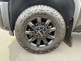 2024 GMC SIERRA 2500 HD CREW CAB PICKUP V8, TURBO DIESEL, 6.6 LITER AT4 PICKUP 4D 6 1/2 FT