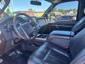 2014 FORD F250 SUPER DUTY CREW CAB PICKUP V8, TURBO DIESEL, 6.7L PLATINUM PICKUP 4D 6 3/4 FT