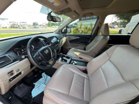2017 Honda Pilot Ex-l W/navigation Sport Utility 4d - Image 13