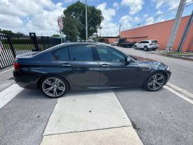 2013 BMW M5 SEDAN V8, TWIN TURBO, 4.4 LITER SEDAN 4D