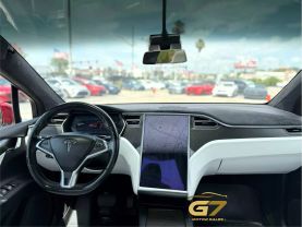 2016 Tesla Model X - Image 16