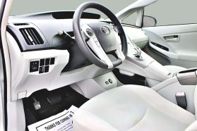 2013 TOYOTA PRIUS HATCHBACK 4-CYL, HYBRID, 1.8 LITER FIVE HATCHBACK 4D