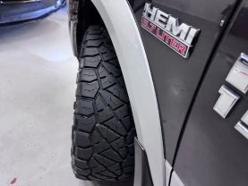 2016 RAM 1500 CREW CAB PICKUP V8, HEMI, 5.7 LITER LARAMIE PICKUP 4D 5 1/2 FT