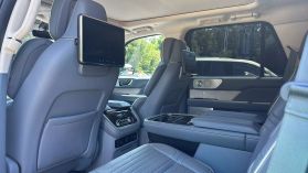 2020 Lincoln Navigator - Image 23