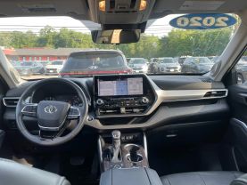 2020 TOYOTA HIGHLANDER SUV V6, 3.5 LITER PLATINUM SPORT UTILITY 4D - Gesner Auto Inc in Taunton, MA, 41.88613, -71.14527
