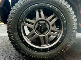 2018 JEEP WRANGLER UNLIMITED SUV - MANUAL - Dart Auto Group