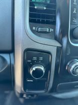 2018 RAM 1500 CREW CAB PICKUP V8, HEMI, 5.7 LITER TRADESMAN PICKUP 4D 6 1/3 FT