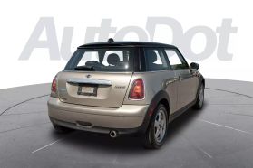 2010 MINI HARDTOP HATCHBACK 4-CYL, 1.6 LITER COOPER HATCHBACK 2D