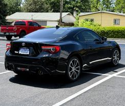 2017 TOYOTA 86 COUPE RAVEN AUTOMATIC - Capital City Auto