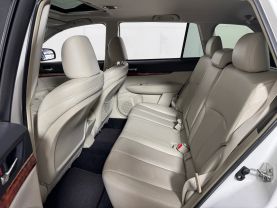 2011 SUBARU OUTBACK WAGON 4-CYL, PZEV, 2.5 LITER 2.5I LIMITED WAGON 4D
