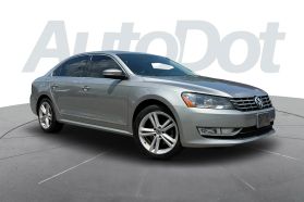 2014 VOLKSWAGEN PASSAT SEDAN V6, 3.6 LITER V6 SEL PREMIUM SEDAN 4D