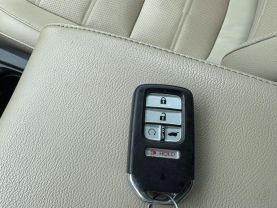 2019 HONDA CR-V SUV 4-CYL, TURBO, 1.5 LITER EX-L SPORT UTILITY 4D at T&T Repairables - used car dealership in Spencer, Indiana.