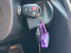 2017 TOYOTA CAMRY SEDAN 4-CYL, 2.5 LITER SE SEDAN 4D at T&T Repairables - used car dealership in Spencer, Indiana.