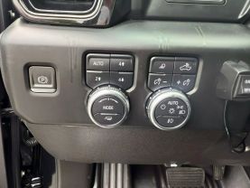 2024 GMC SIERRA 2500 HD CREW CAB PICKUP V8, TURBO DIESEL, 6.6 LITER AT4 PICKUP 4D 6 1/2 FT