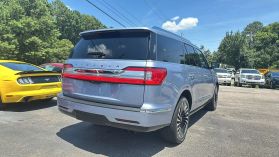 2020 Lincoln Navigator - Image 4