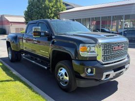2018 GMC SIERRA 3500 HD CREW CAB PICKUP V8, TURBO DSL, 6.6L DENALI PICKUP 4D 8 FT