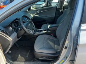 2013 HYUNDAI SONATA SEDAN 4-CYL, 2.4 LITER GLS SEDAN 4D