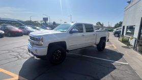 2018 CHEVROLET SILVERADO 1500 CREW CAB PICKUP V8, ECOTEC3, 6.2 LITER HIGH COUNTRY PICKUP 4D 5 3/4 FT