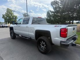 2017 CHEVROLET SILVERADO 3500 HD CREW CAB PICKUP V8, FLEX FUEL, 6.0 LITER LT PICKUP 4D 8 FT