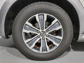 2018 Nissan Armada - - Image 10