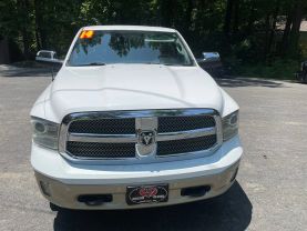 2014 RAM 1500 CREW CAB PICKUP V8, HEMI, 5.7 LITER LARAMIE LONGHORN PICKUP 4D 5 1/2 FT