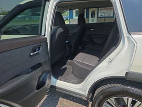 2023 NISSAN ROGUE SUV 3-CYL, TURBO, 1.5 LITER SV SPORT UTILITY 4D