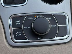 2018 JEEP GRAND CHEROKEE SUV V6, VVT, 3.6 LITER LIMITED SPORT UTILITY 4D at T&T Repairables - used car dealership in Spencer, Indiana.