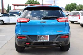 2018 Jeep Cherokee - Image 15