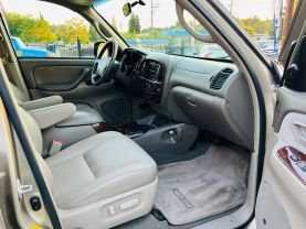 2005 TOYOTA SEQUOIA