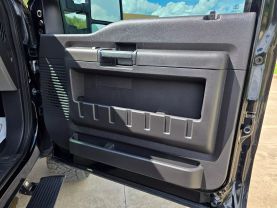 2016 FORD F250 SUPER DUTY CREW CAB PICKUP V8, TURBO DIESEL, 6.7L LARIAT PICKUP 4D 6 3/4 FT