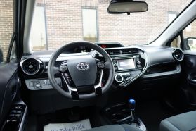 2018 TOYOTA PRIUS C HATCHBACK 4-CYL, HYBRID, 1.5 LITER TWO HATCHBACK 4D