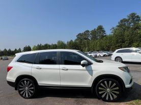 2017 Honda Pilot Ex-l W/navigation Sport Utility 4d - Image 8