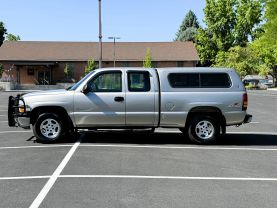 2001 CHEVROLET SILVERADO 1500 EXTENDED CAB PICKUP LIGHT PEWTER METALLIC AUTOMATIC - Capital City Auto