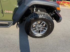 2024 JEEP GLADIATOR