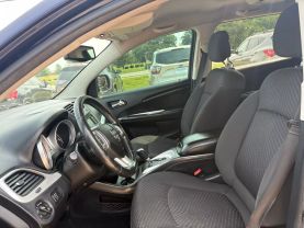2017 DODGE JOURNEY SUV 4-CYL, 2.4 LITER CROSSROAD SPORT UTILITY 4D