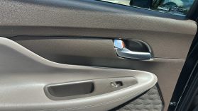 2019 Hyundai Santa Fe - Image 15