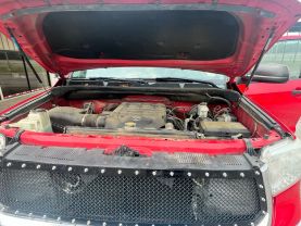 2015 TOYOTA TUNDRA CREWMAX PICKUP V8, FLEX FUEL, 5.7 LITER SR5 PICKUP 4D 5 1/2 FT